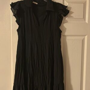 Pretty , flowing black dress!